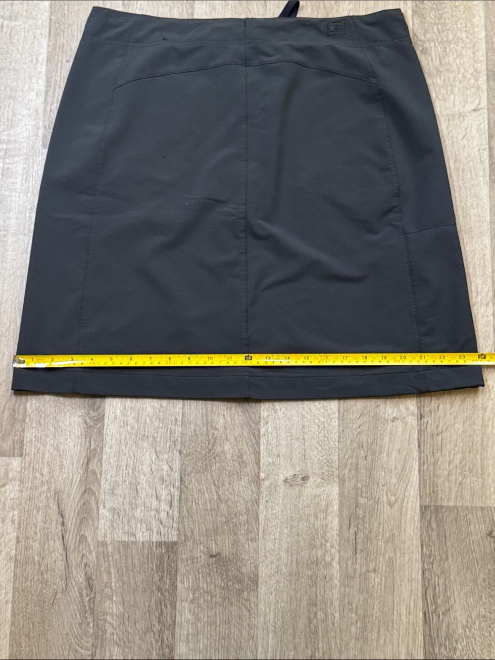REI Women's Black Pull-On Utility Skirt - Picture 8 of 9